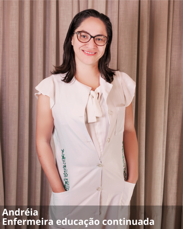 Andréia -enfermeira educação continuada