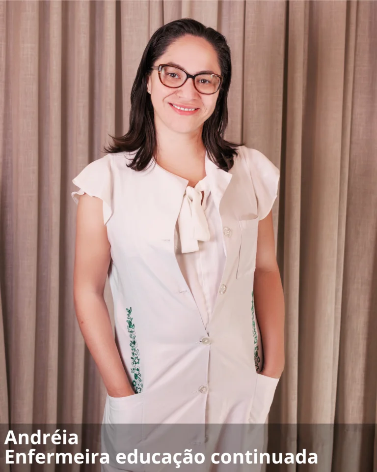 Andréia -enfermeira educação continuada